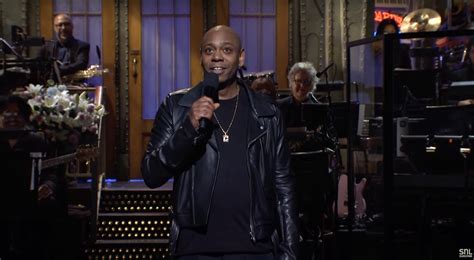 [WATCH] Dave Chappelle Took On Kanye In Epic 'SNL' Monologue