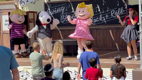 Camp Snoopy Theater at Knotts Berry Farm