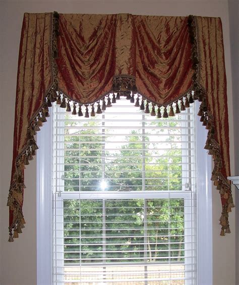 Window Swags | Valances | Sinking Spring, PA