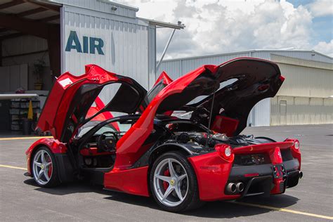 2015 LaFerrari Fails To Sell On Online Auction Despite $3.1 Million Bid | Carscoops