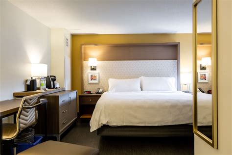 Holiday Inn Toronto Downtown Centre, an IHG Hotel Toronto, Ontario, CA ...