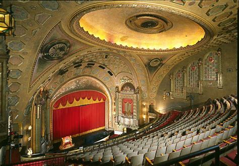 Alabama Theatre named one of America's favorite vintage movie theaters by nostalgia magazine ...