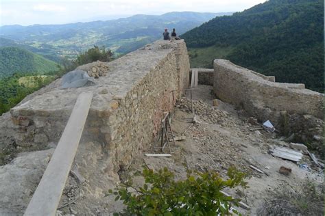 THE BOSNIAN PYRAMIDS in Visoko | SARAJEVO TOURS / BOSNIA TOURS