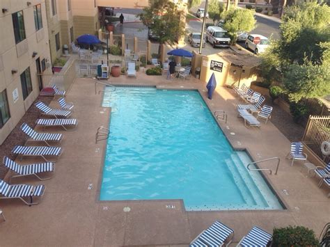 Hampton Inn & Suites Phoenix/Scottsdale - 29 Photos & 31 Reviews - Hotels - 16620 N Scottsdale ...