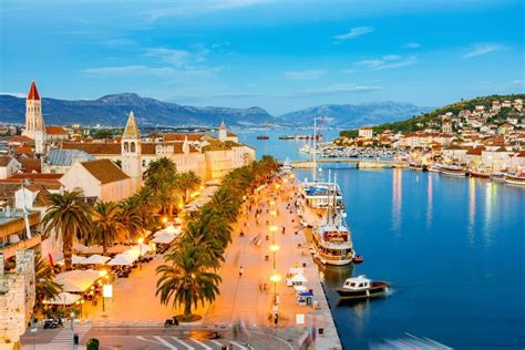 Trogir - what to see and do in this beautiful Dalmatian town - Visit Croatia