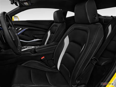 2017 Chevrolet Camaro Interior | U.S. News & World Report