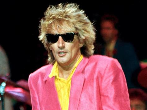 ROD STEWART ANNOUNCES ADDITIONAL LAS VEGAS SHOWS AS RESIDENCY ENDS | Nights with Alice Cooper