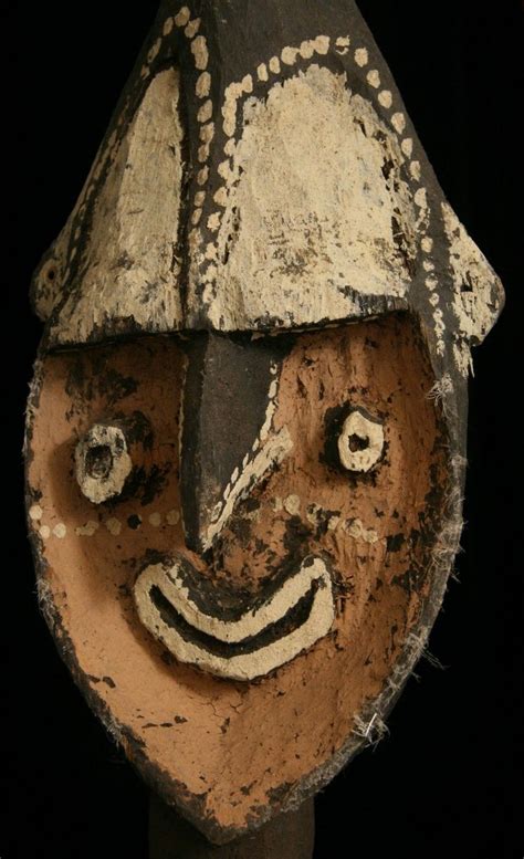 17 Best images about Oceania Culture Art on Pinterest | Auction, Glass vase and Drums