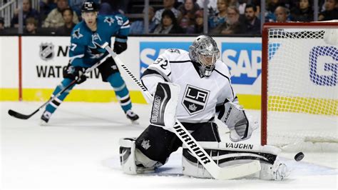 Los Angeles Kings goalie Jonathan Quick expected to return in mid ...