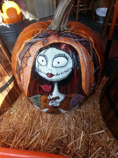 Sally Pumpkin | Pumpkin painting ideas disney, Painted pumpkins, Disney ...