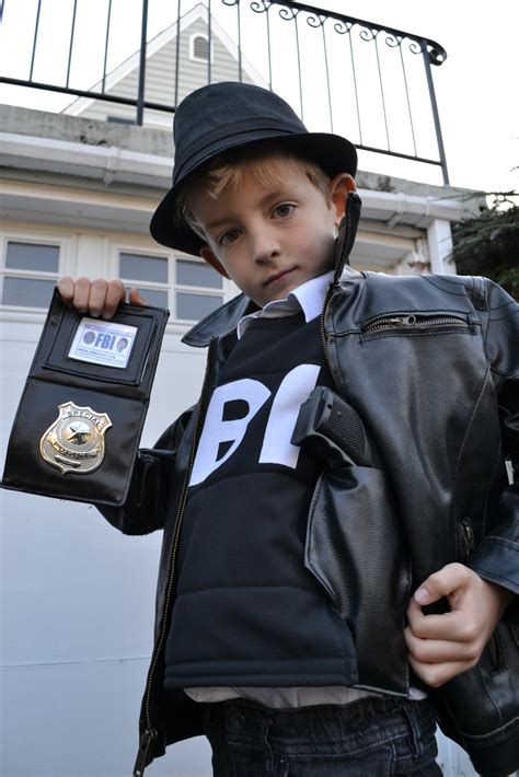 What are we doing today Mom?: Halloween recap - FBI Special Agent