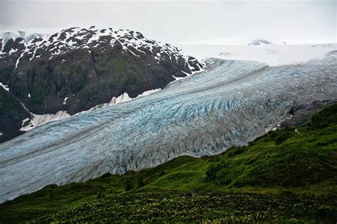 Exit Glacier Trails - Hiking/Walking Guide with Trail Maps - Seward, Alaska