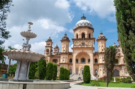 6 Famous Library in India | Largest Libraries in India