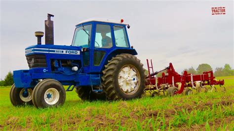 FORD 9700 Tractor - YouTube