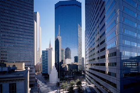 Artistic Land : Awesome Skyscrapers View