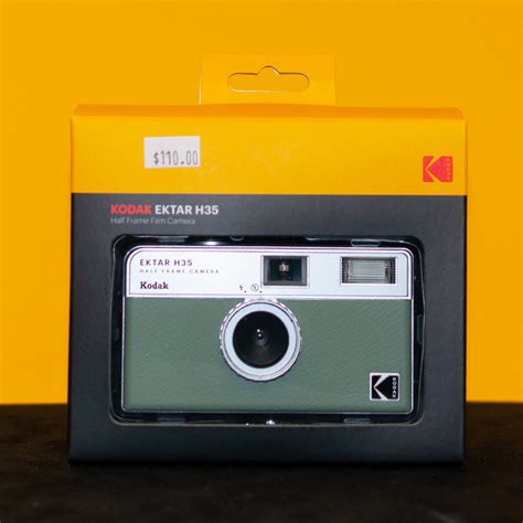 KODAK EKTAR H35 Half Frame Camera