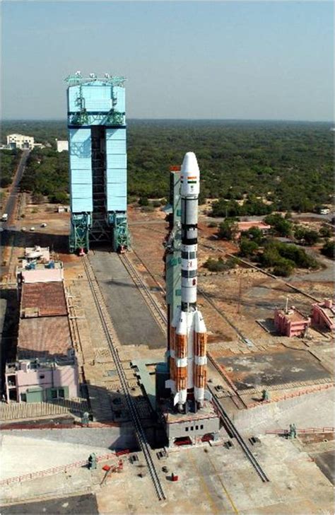 India in Space World: Geo-Synchronous Satellite Launch Vehicle (GSLV)