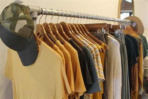 Shop until the bears come home! Waco boutiques gear up for game day ...