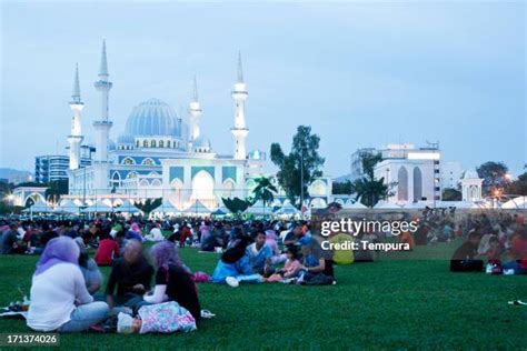 86 Kuantan Mosque Stock Photos, High-Res Pictures, and Images - Getty Images