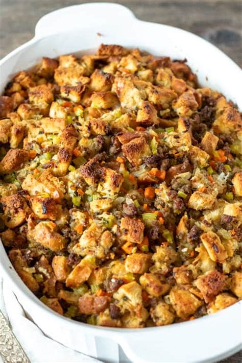 Old-Fashioned Bread Stuffing with Sausage Recipe