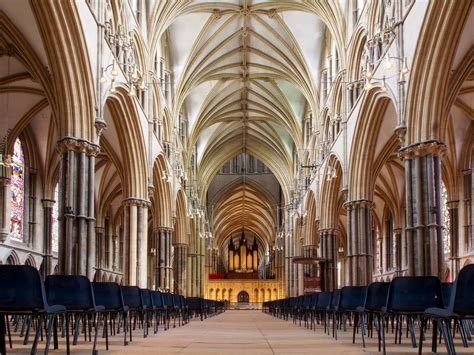 Inside Lincoln Cathedral | For over 300 years, this was the … | Flickr