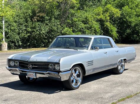 1964 Buick Wildcat | Midwest Car Exchange