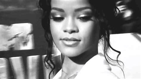 Resultado de imagem para rihanna gif Icon Gif, Rihanna Fenty ...