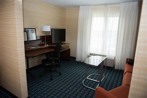 Moncton, New Brunswick, Hotel | Fairfield Inn & Suites Moncton