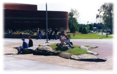 Adirondack Community College (ACC, SUNY Adirondack) Academics and ...