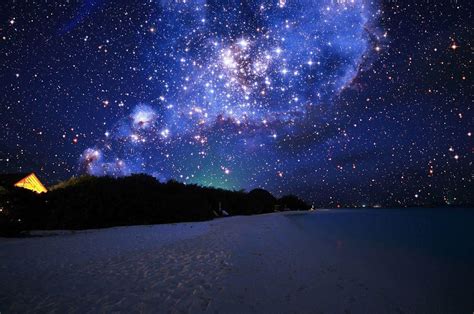 A starry night sky in the Maldives | Starry night sky, Night skies, Sky