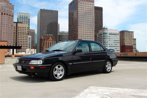 Collectible Classic: 1989-1991 Peugeot 405Mi16 | Automobile Magazine