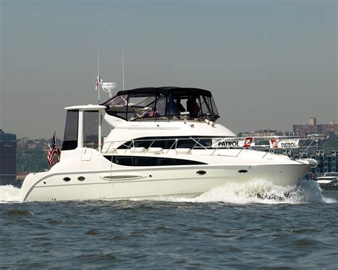 U.S. Coast Guard Auxiliary Patrol Boat on the Hudson River… | Flickr