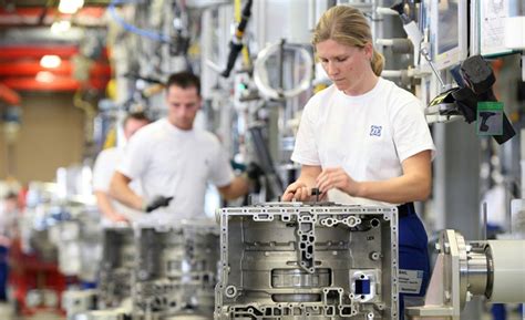 Jobs at Auto Parts Manufacturers Have Increased 19 Percent | 2017-02-03 | Assembly Magazine ...