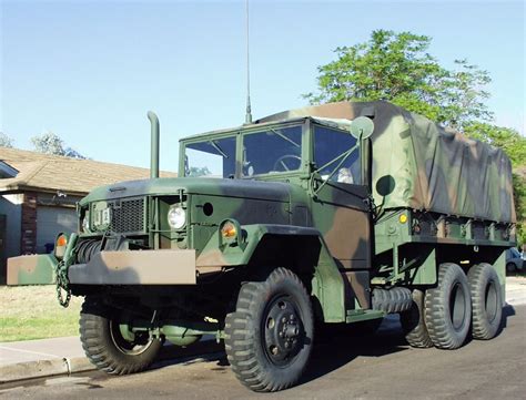 File:M35A2 with winch.jpg - Wikimedia Commons