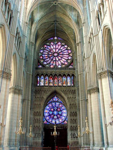 Explore Reims Cathedral, a Historic Monument! - French Moments