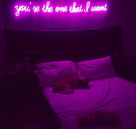 20+ Neon Lights For Bedroom – The Urban Decor