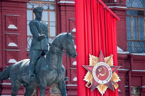 New statue of WWII hero Marshal Zhukov near Red Square stuns Muscovites, but officials say it's ...