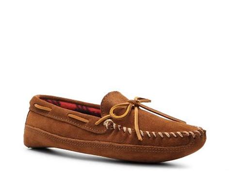 Minnetonka Moccasin Slipper | DSW