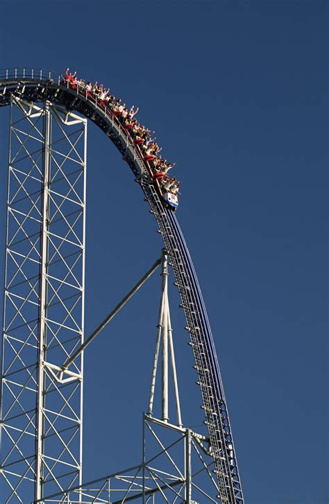 roller-coaster-at-cedar-point-amusement-park - Ohio Pictures - Ohio - HISTORY.com