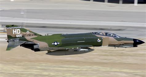 File:F-4 Phantom II, Davis-Monthan.JPG - Wikimedia Commons