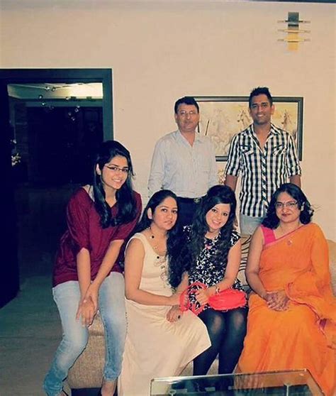 MS Dhoni Family - Father, Mother, Siblings, Wife, Daughter