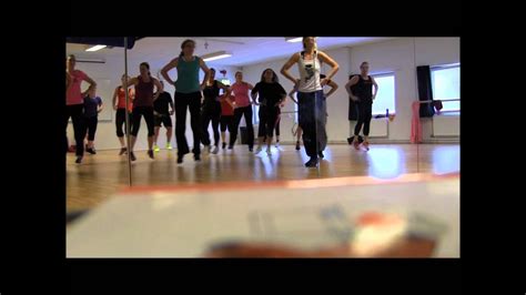 Taki country ⋆ Zumba (Riverdance / Country) - YouTube