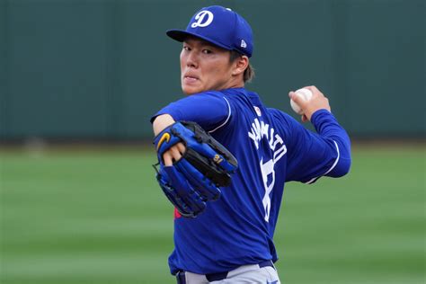 Dodgers not concerned about Yoshinobu Yamamoto tipping pitches - The ...