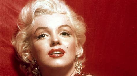 Famous Marilyn Monroe Pictures Wallpaper