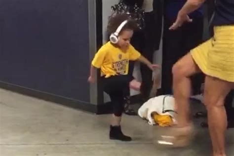 Riley Curry dancing is why we should be happy the Cavaliers lost (Video)