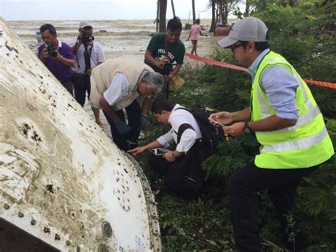 MH370 investigation: Mystery debris found | CNN