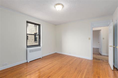 Bronx Apartments : 2 Bedroom Apartment in a doorman Building *Riverdale.section 8 ok