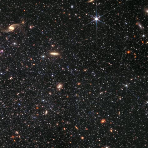 Viewing the lonely dwarf galaxy in striking detail