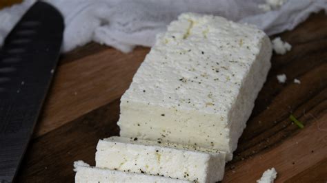 Homemade Paneer Recipe: How to Make Paneer at Home? - ScribbleHunt