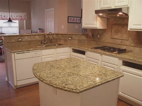 venitian gold granite | New Venetian Gold Granite Countertops (121), New Venetian Gold ...